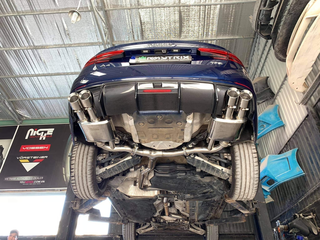 Audi A4 B9 2.0 TFSI Sedan/Avant (4WD)(2016-Present) Non-OPF ステンレス 1