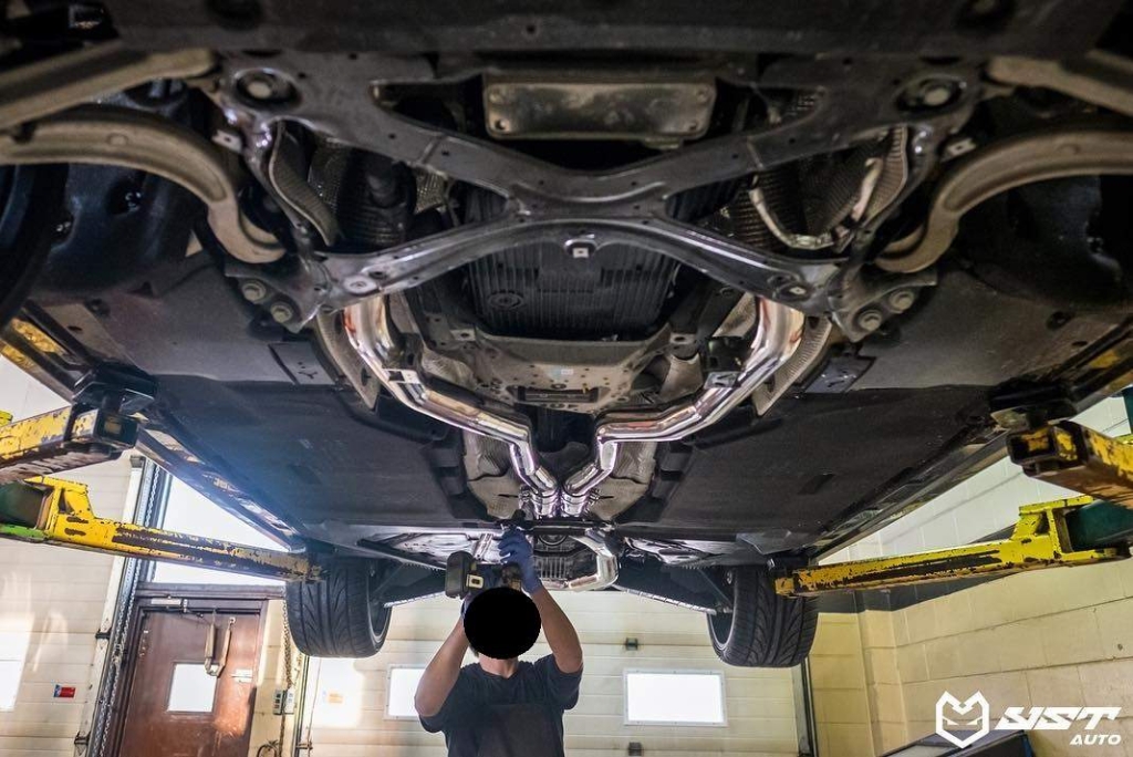 Audi RS5 B9 Coupe Non-OPF (2017-Present) ステンレス 1