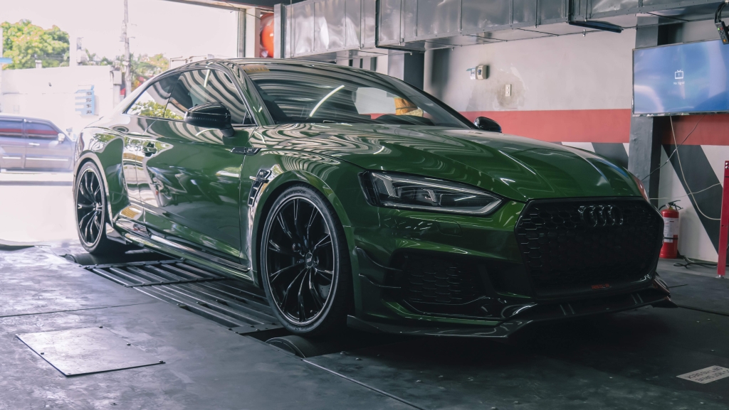 Audi RS5 B9 Coupe Non-OPF (2017-Present) ステンレス 1