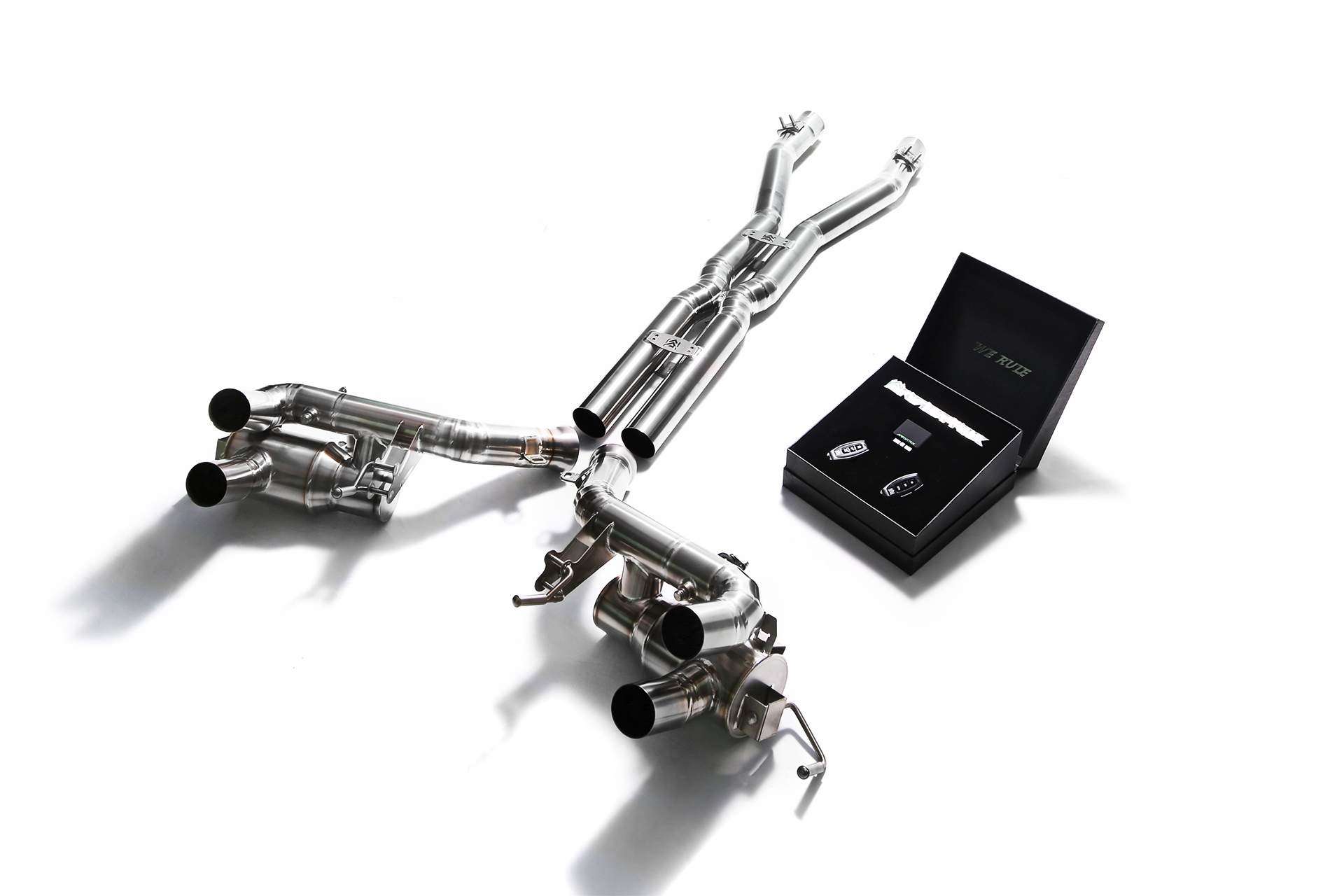 Ferrari California 4.3 V8 (2008-2013) チタン